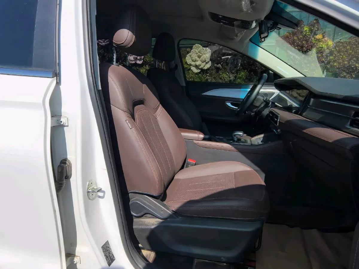 2023 Jetour X95 1.6T 197HP L4 7DCT,autocango,china used car exporter,china ev exporter,chinese used car exporter,chinese used ev exporter