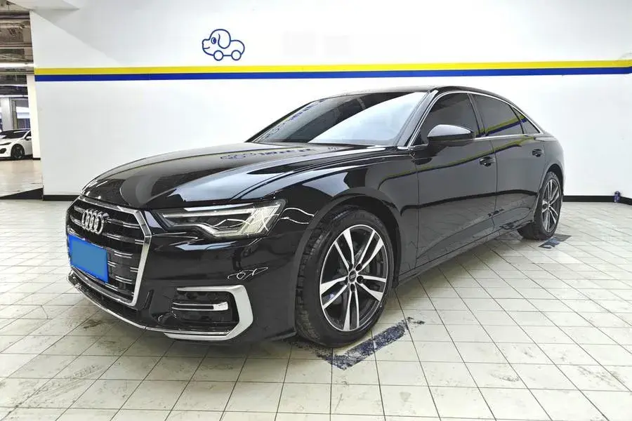 2024 Audi A6L 2.0T 190HP L4 7DCT