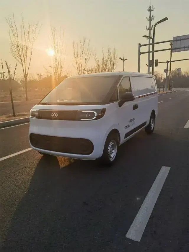 2023 MAXUS DaNa V1 BEV 42KWH