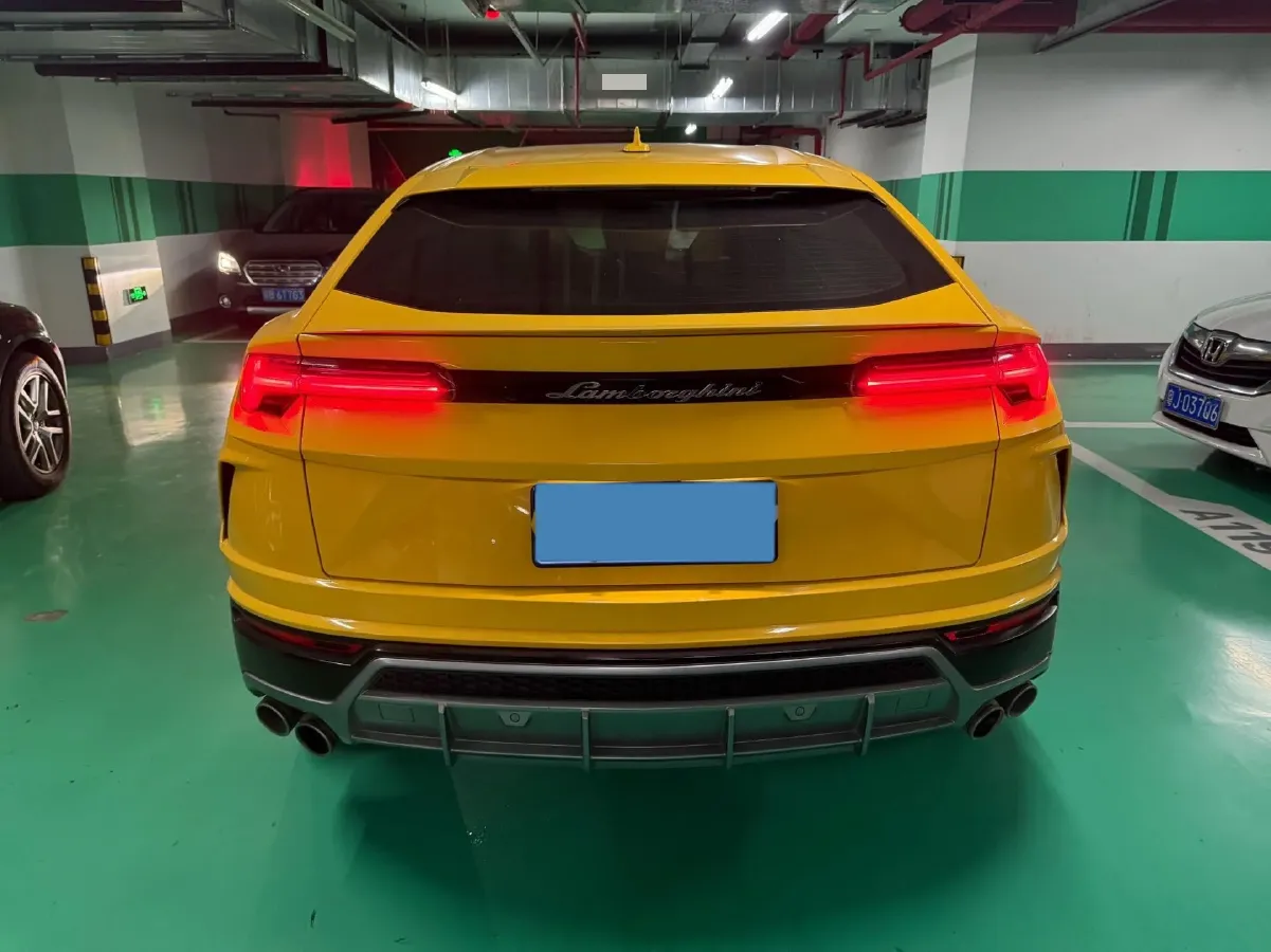 2021 Lamborghini Urus 4.0T 641HP V8 8AT,autocango,china used car exporter,china ev exporter,chinese used car exporter,chinese used ev exporter