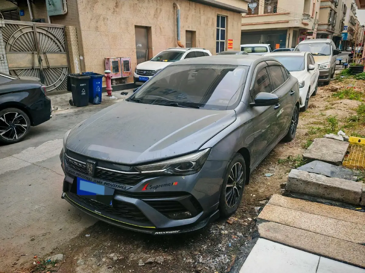 2021 Roewe i5 1.5L 120HP L4 CVT