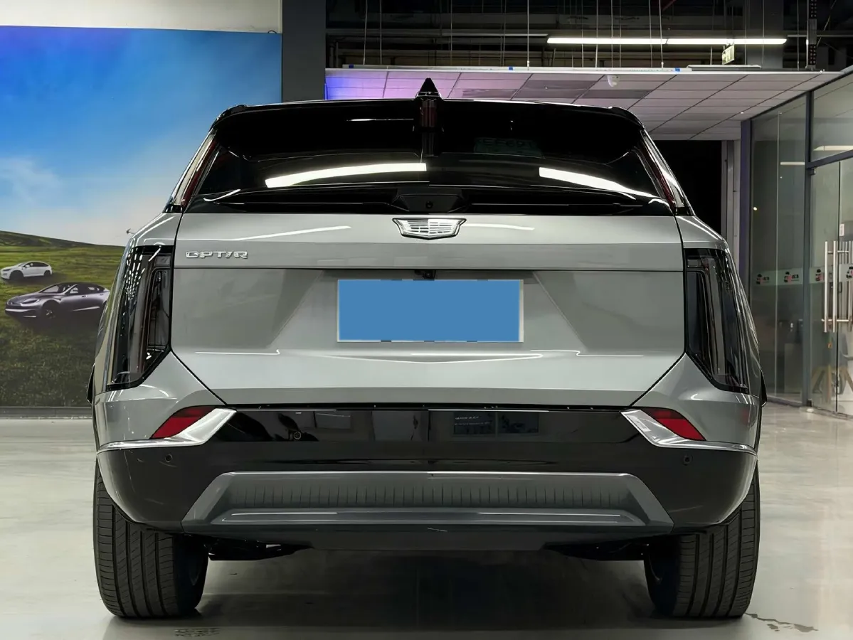 2024 Cadillac OPTIQ BEV 68.4KWH,autocango,china used car exporter,china ev exporter,chinese used car exporter,chinese used ev exporter