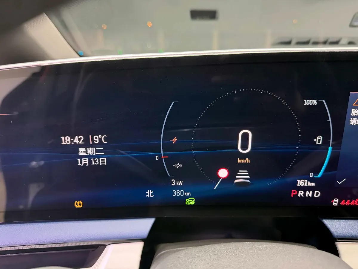 2024 Cadillac OPTIQ BEV 68.4KWH,autocango,china used car exporter,china ev exporter,chinese used car exporter,chinese used ev exporter