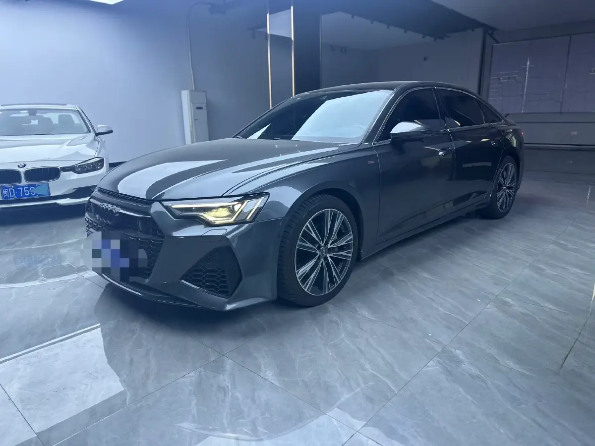 2021 Audi A6L 2.0T 224HP L4 7DCT