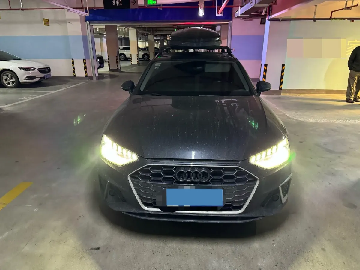 2021 Audi A4 2.0T 204HP L4 7DCT,autocango,china used car exporter,china ev exporter,chinese used car exporter,chinese used ev exporter