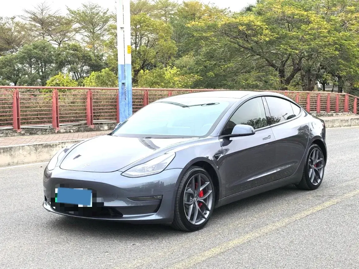 2019 Honda Odyssey 2.0L 146HP L4 E-CVT Hybrid