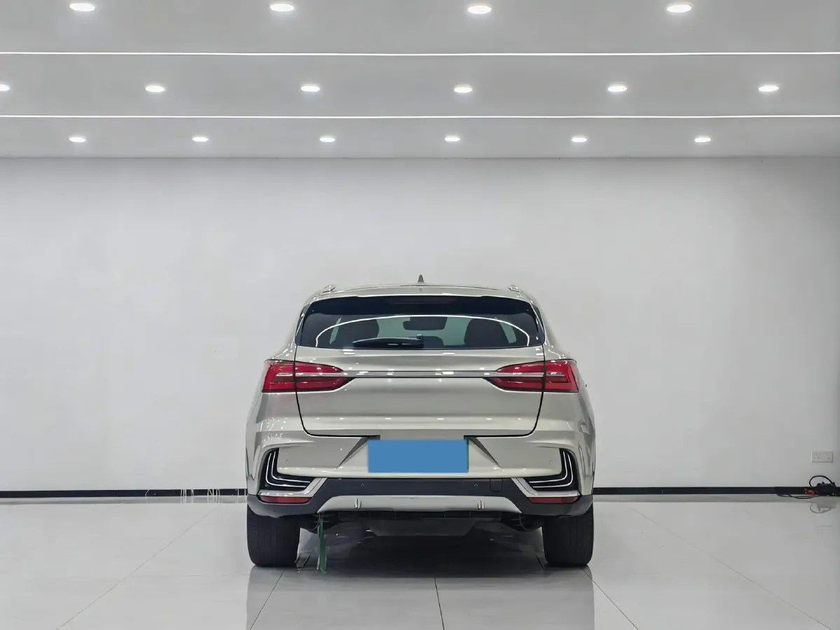 2018 Roewe MARVEL X BEV 52.5KWH,autocango,china used car exporter,china ev exporter,chinese used car exporter,chinese used ev exporter