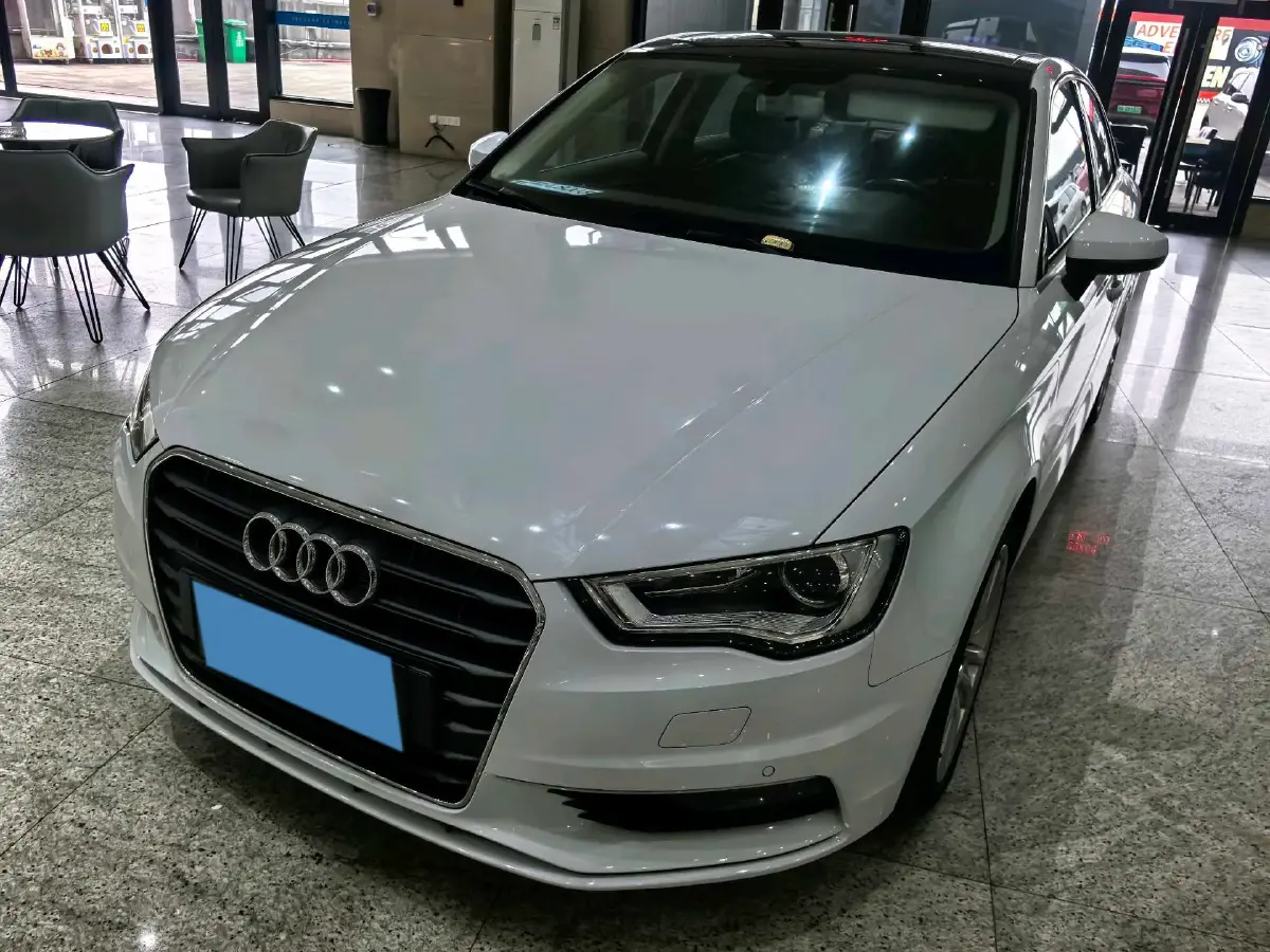 2020 Audi A4L 2.0T 190HP L4 7DCT