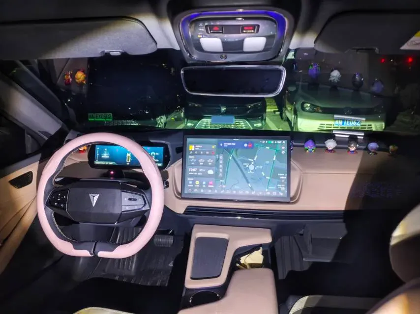 2022 DongFeng Forthing LingZhi EV BEV 68.4KWH,autocango,china used car exporter,china ev exporter,chinese used car exporter,chinese used ev exporter