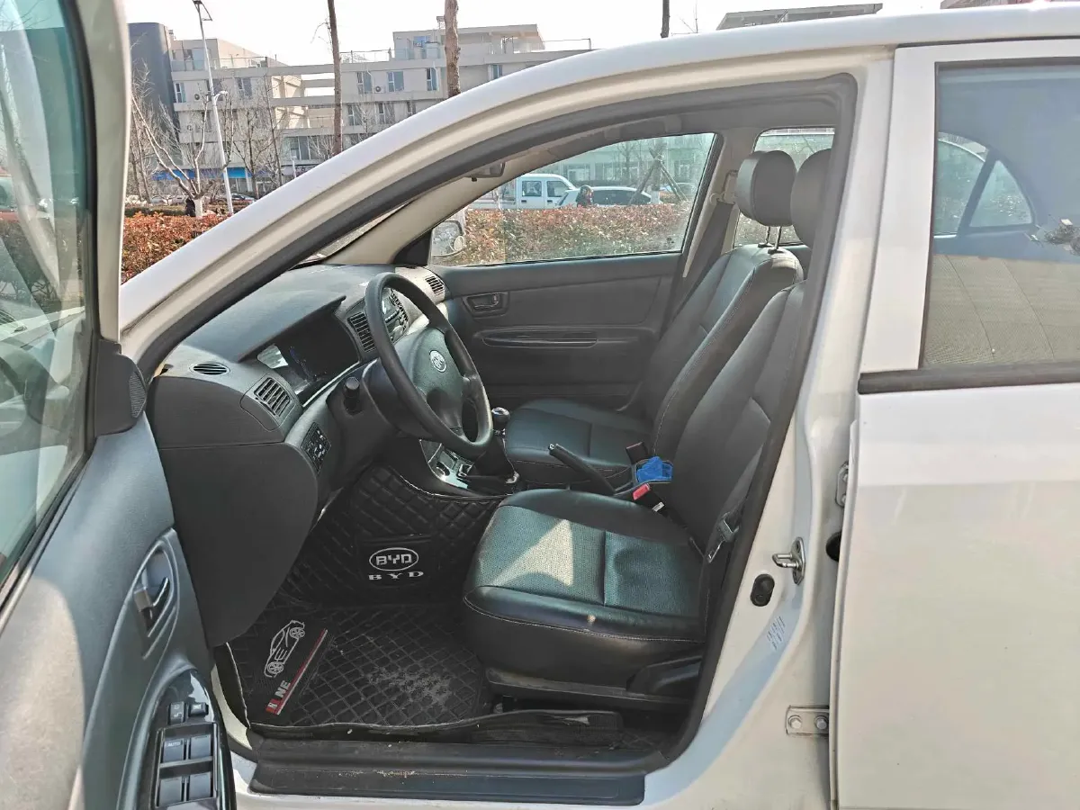 2018 BYD F3 1.5L 109HP L4 5MT,autocango,china used car exporter,china ev exporter,chinese used car exporter,chinese used ev exporter