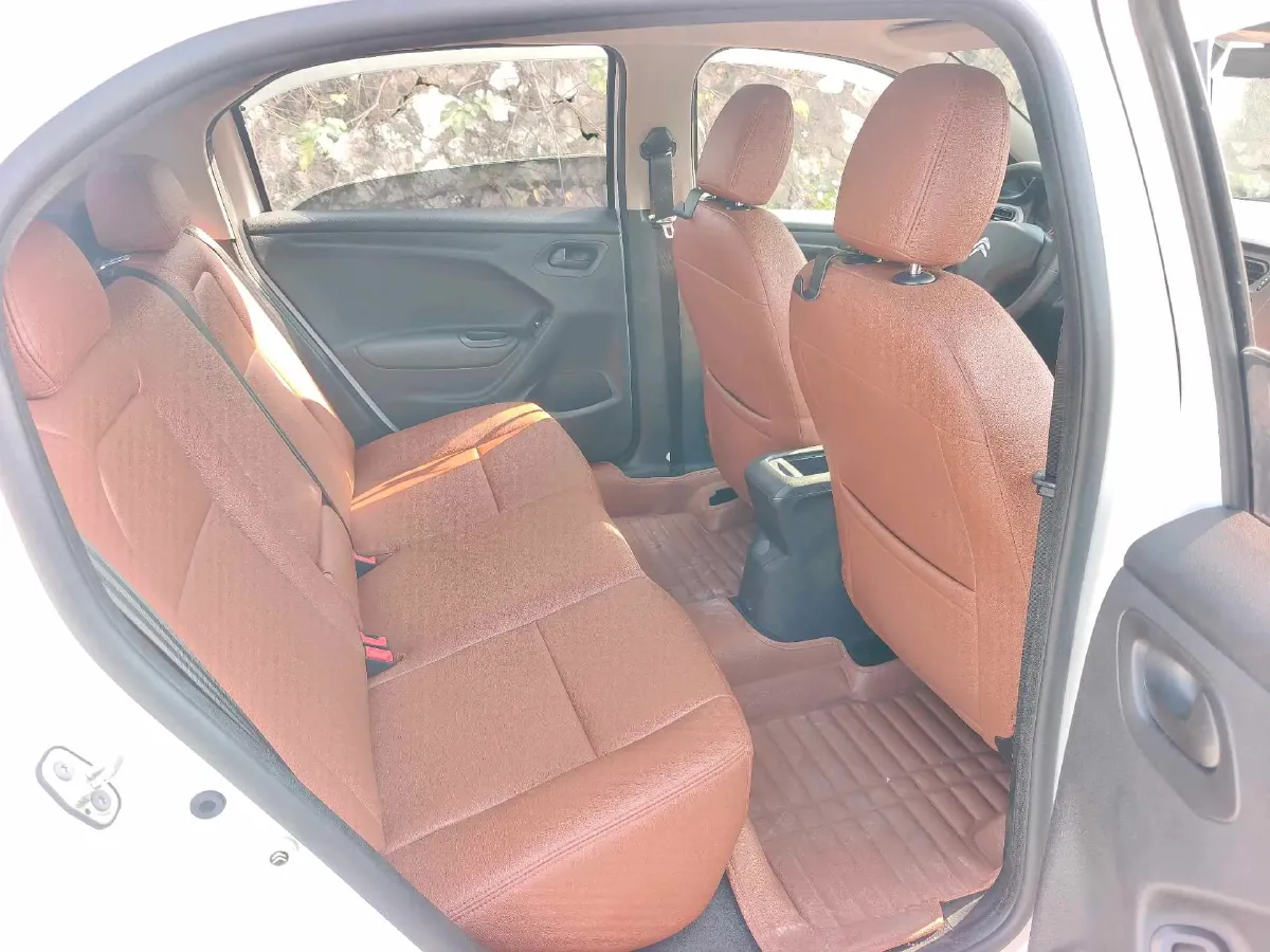 2017 HuangHai XiangLong 2.8T 102HP L4 5MT,autocango,china used car exporter,china ev exporter,chinese used car exporter,chinese used ev exporter