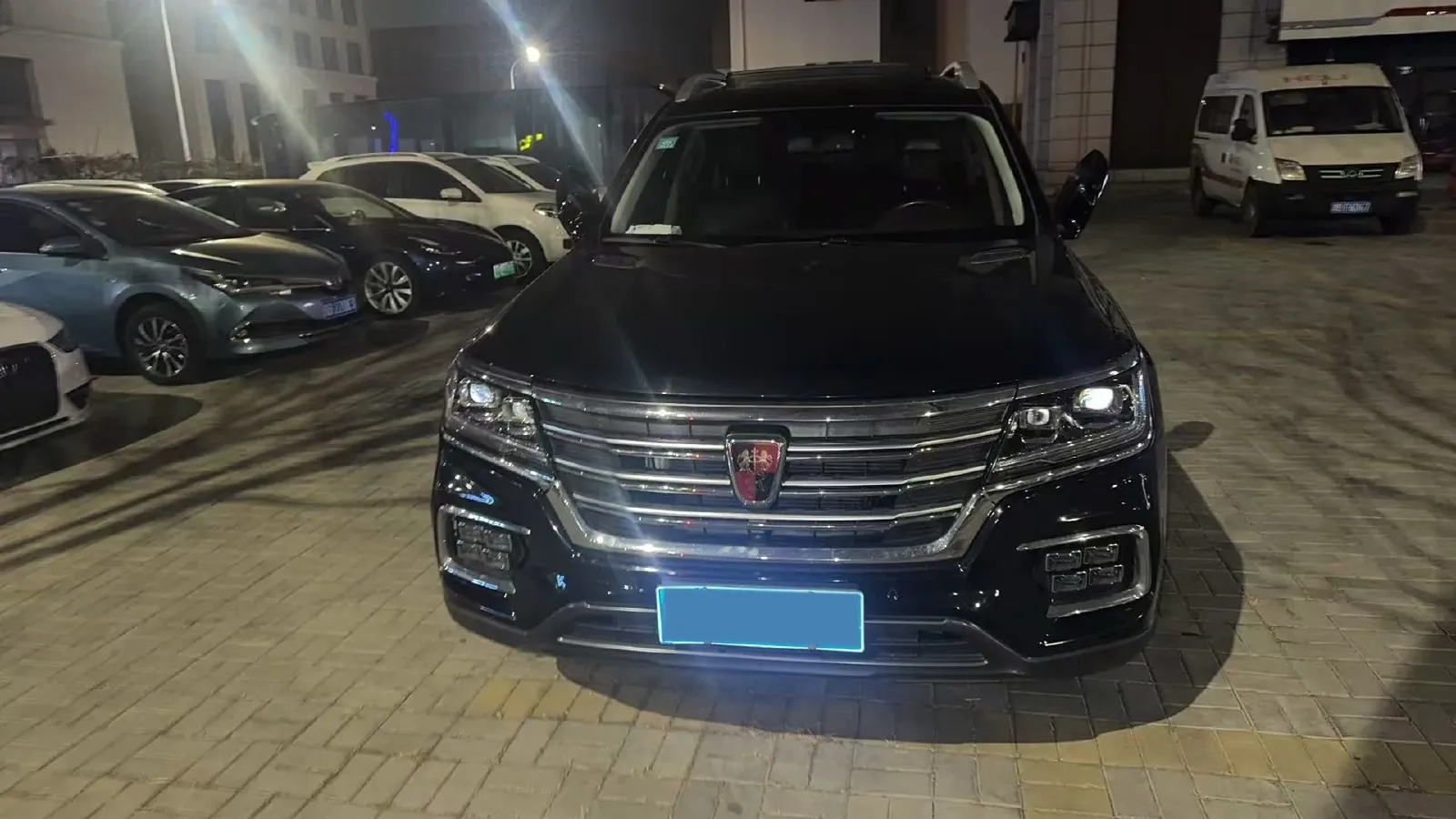 2019 Roewe RX8 2.0T 222HP L4 6AT,autocango,china used car exporter,china ev exporter,chinese used car exporter,chinese used ev exporter