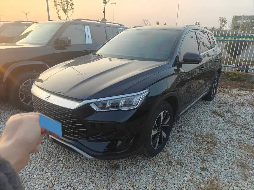 2024 BYD Song Pro 1.5L 110HP L4 E-CVT PHEV 12.9KWH