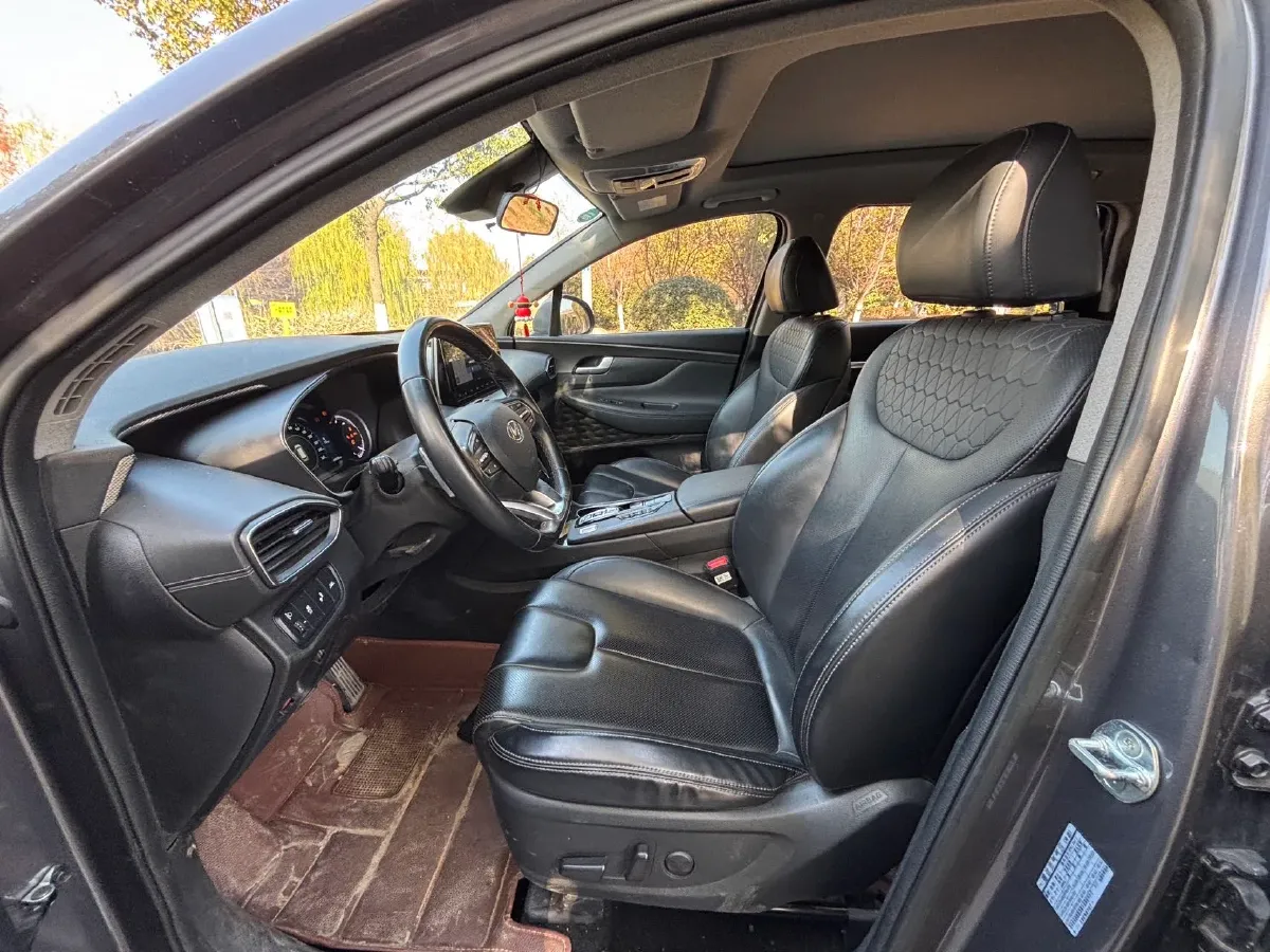 2019 Hyundai Santafe 2.0T 240HP L4 8AT,autocango,china used car exporter,china ev exporter,chinese used car exporter,chinese used ev exporter