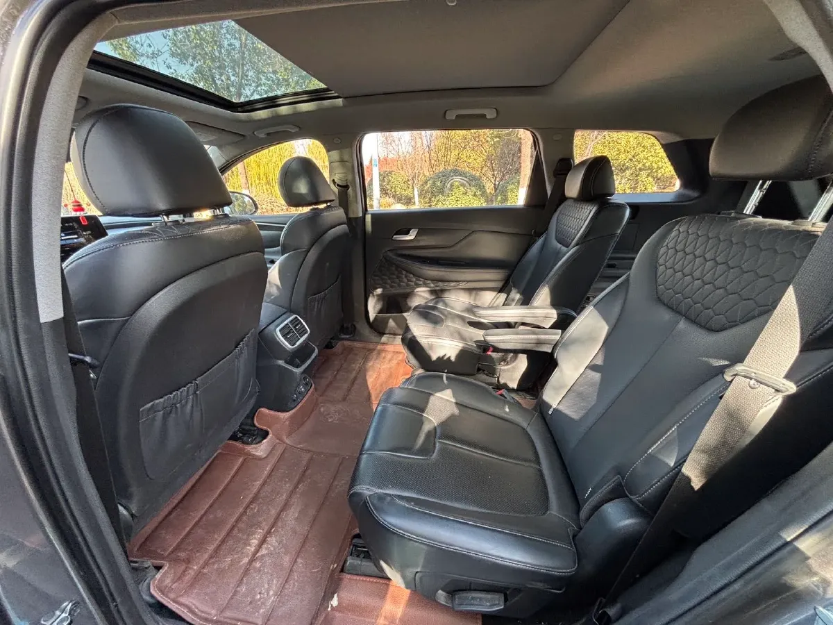 2019 Hyundai Santafe 2.0T 240HP L4 8AT,autocango,china used car exporter,china ev exporter,chinese used car exporter,chinese used ev exporter