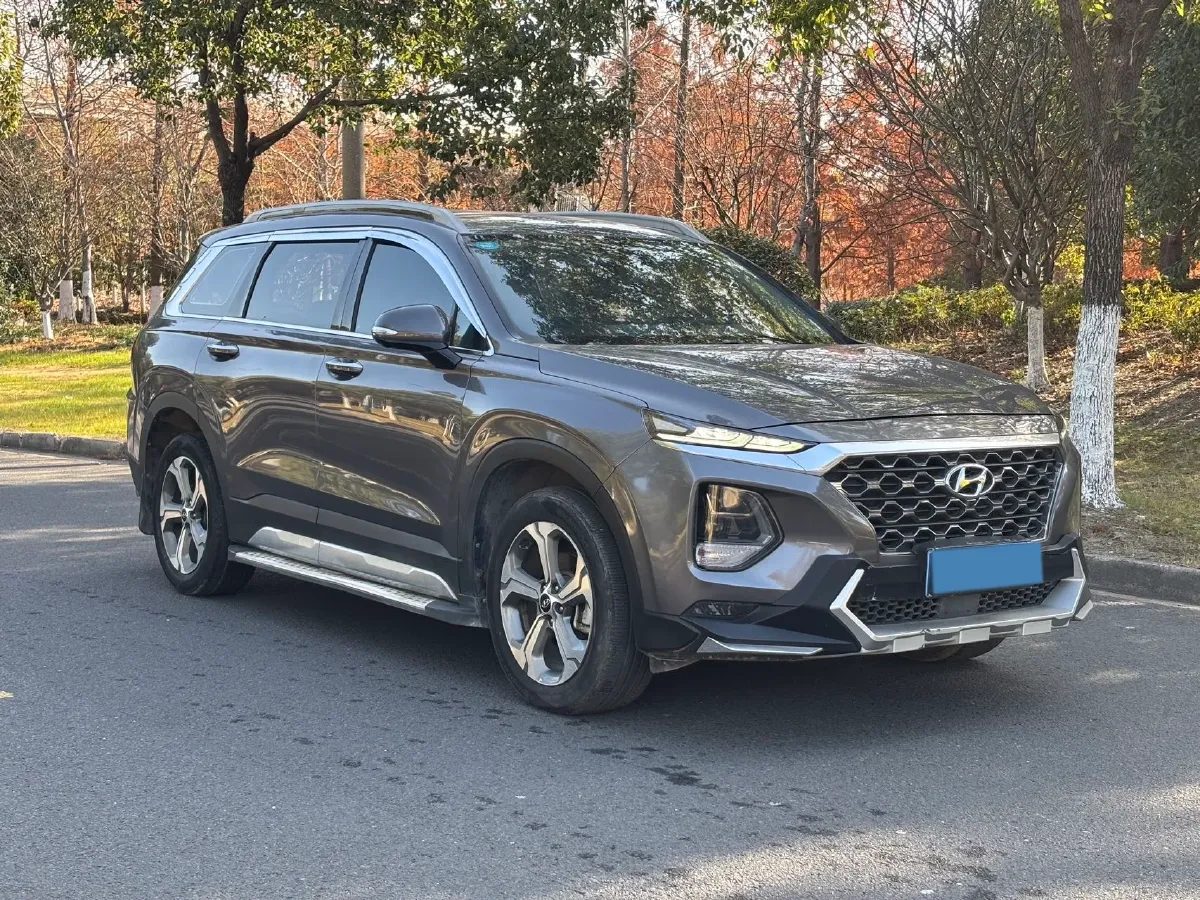 2019 Hyundai Santafe 2.0T 240HP L4 8AT,autocango,china used car exporter,china ev exporter,chinese used car exporter,chinese used ev exporter