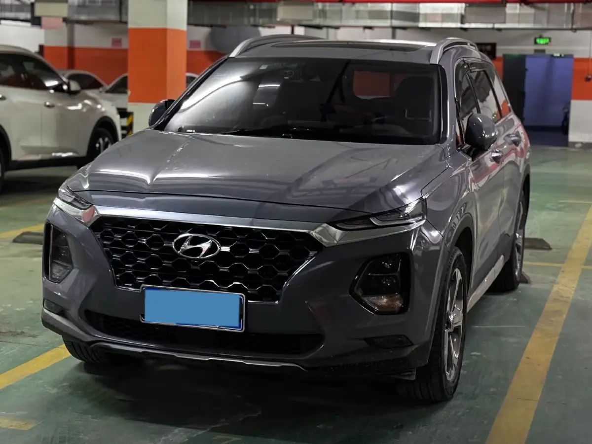 2019 Hyundai Santafe 2.0T 240HP L4 8AT