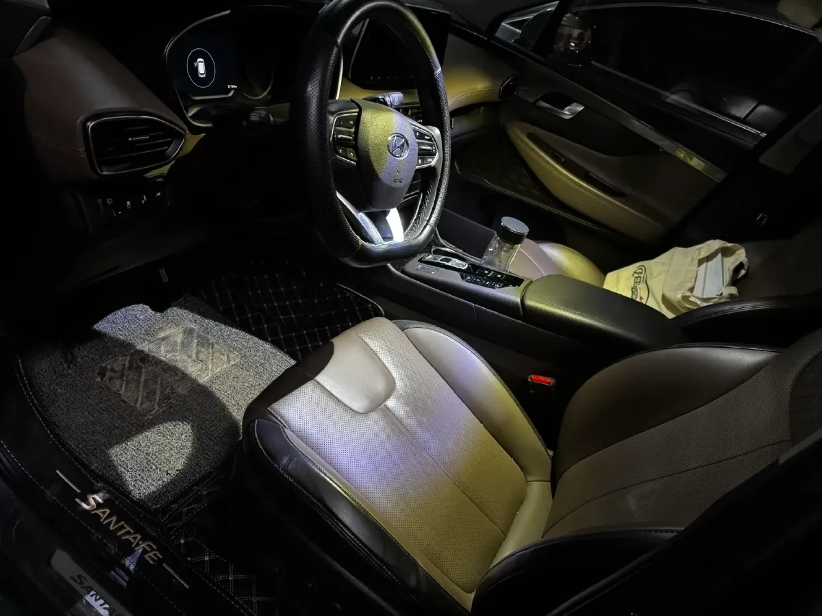 2019 Hyundai Santafe 2.0T 240HP L4 8AT,autocango,china used car exporter,china ev exporter,chinese used car exporter,chinese used ev exporter