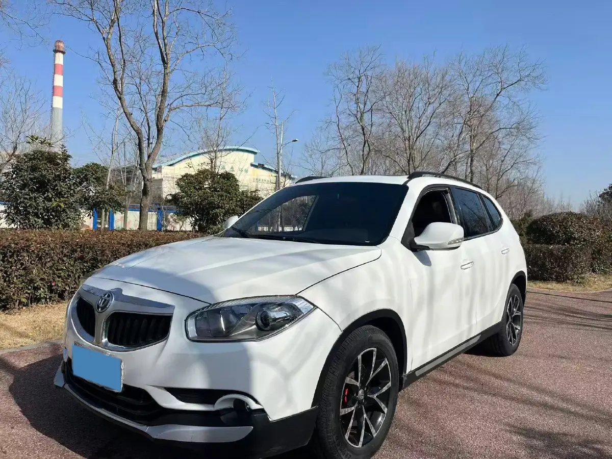 2016 Brilliance Auto V5 1.5T 150HP L4 5AT