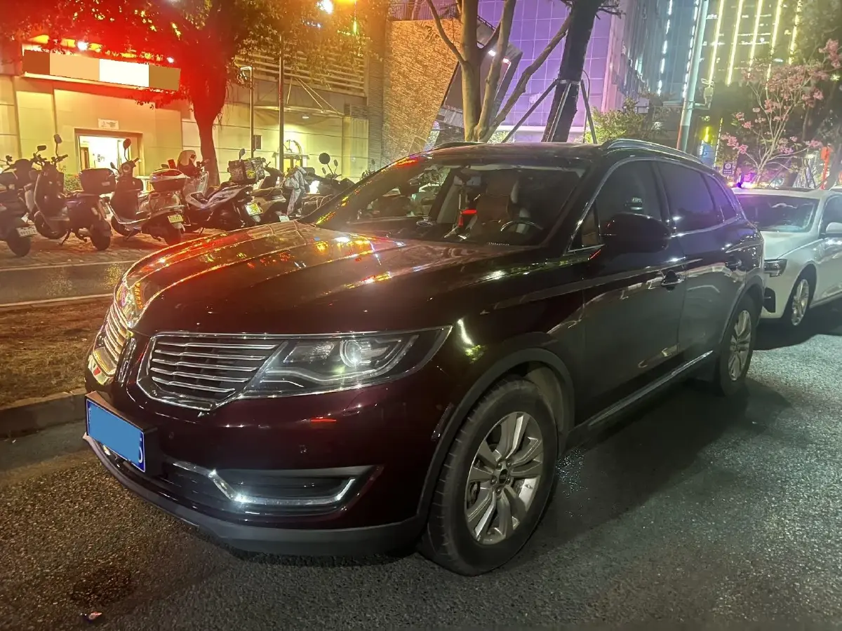 2017 Lincoln MKX 2.0T 253HP L4 6AT
