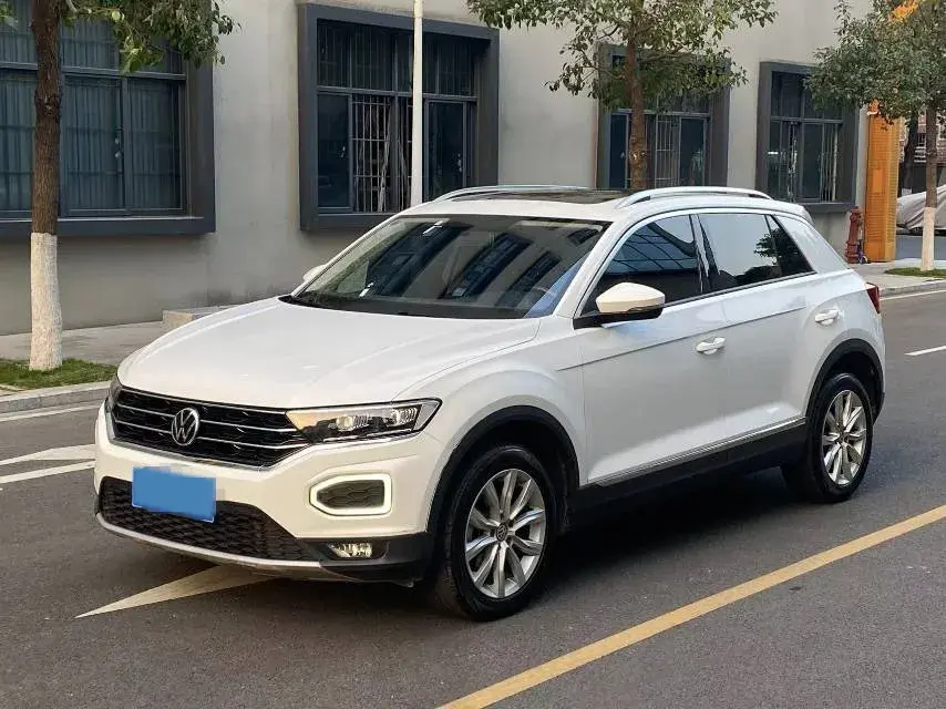 2022 Volkswagen T-Roc 1.4T 150HP L4 7DCT