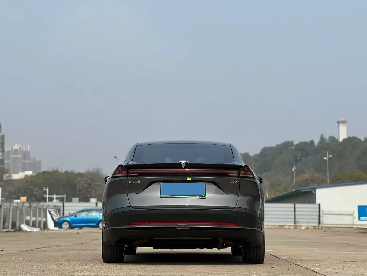 2024 Deepal L07 1.5L 98HP L4 REEV 28.39KWH,autocango,china used car exporter,china ev exporter,chinese used car exporter,chinese used ev exporter