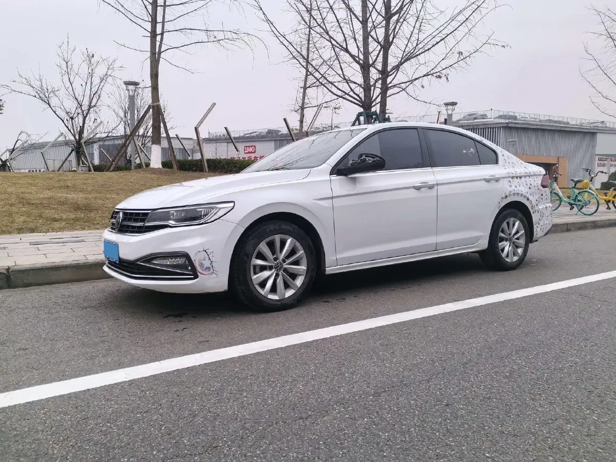 2021 Volkswagen Bora 1.5L 113HP L4 6AT