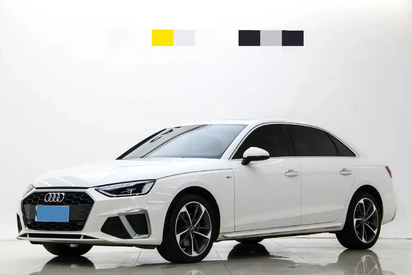 2022 Audi A4L 2.0T 190HP L4 7DCT