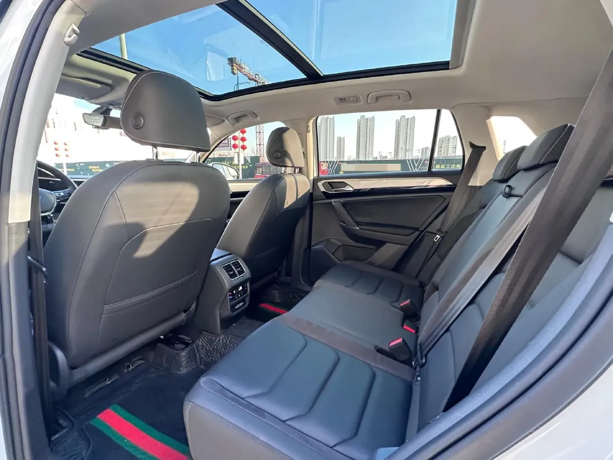 2021 Volkswagen Tayron 2.0T 186HP L4 7DCT,autocango,china used car exporter,china ev exporter,chinese used car exporter,chinese used ev exporter