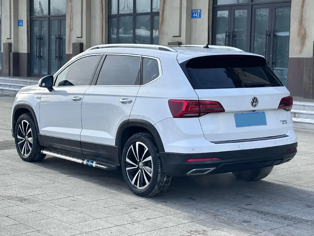 2019 MINI MINI 1.5T 102HP L3 7DCT,autocango,china used car exporter,china ev exporter,chinese used car exporter,chinese used ev exporter