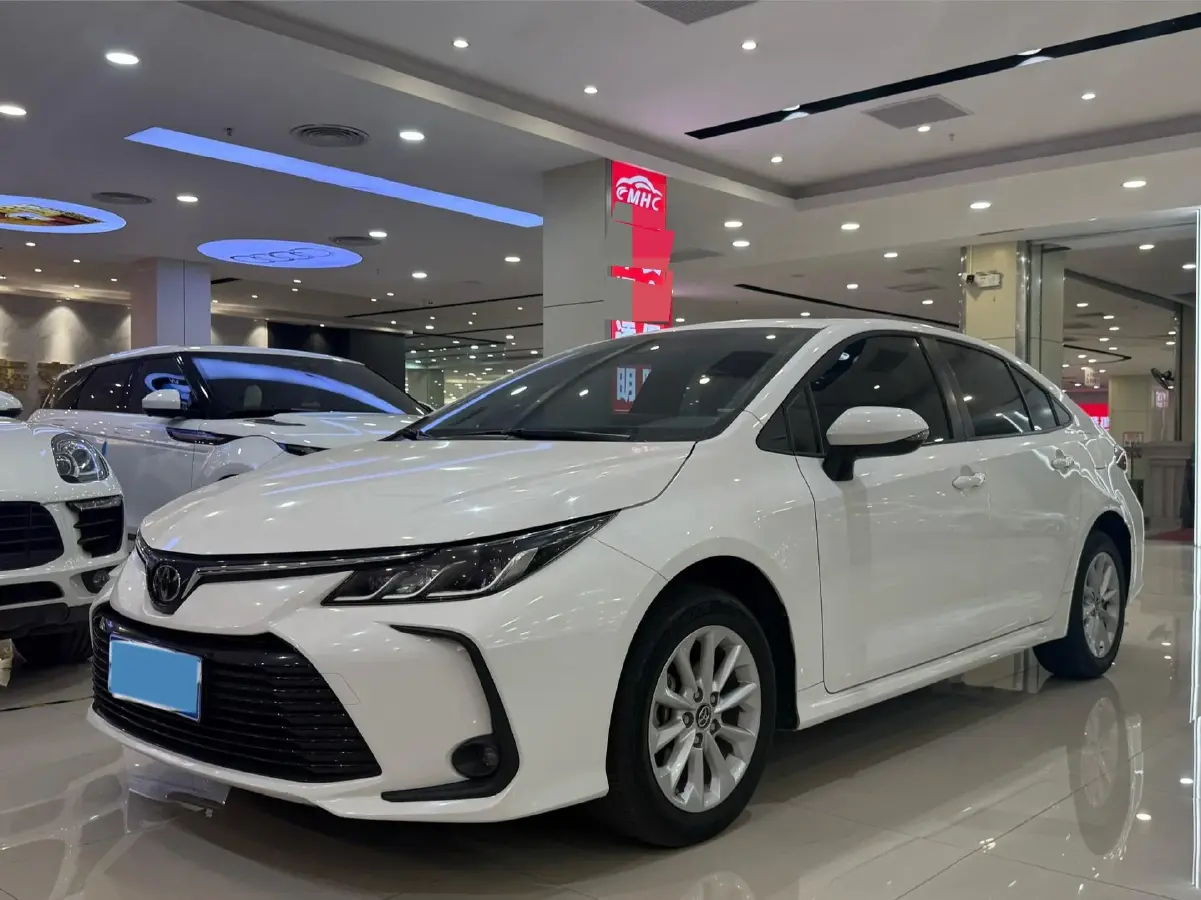 2021 Toyota Corolla 1.2T 116HP L4 CVT