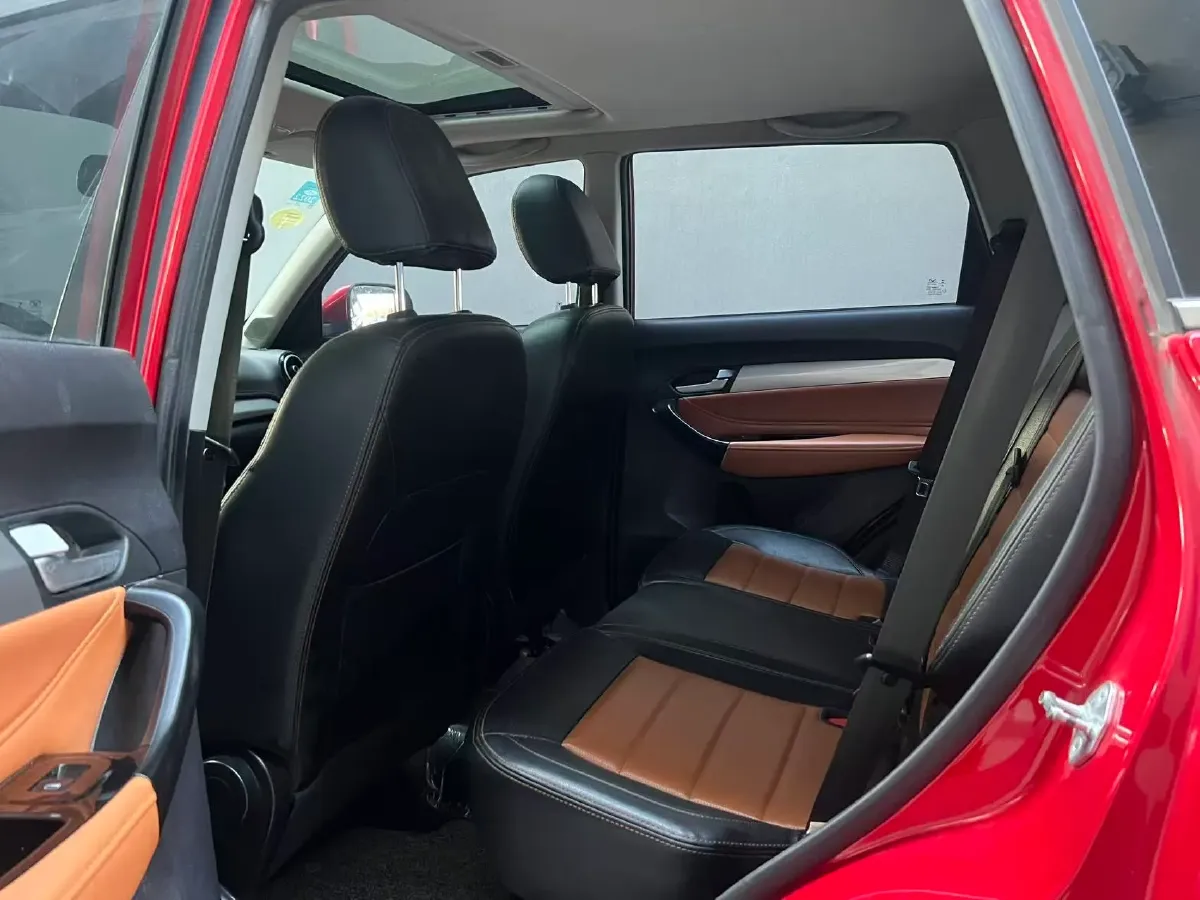 2017 KaiYi X3 1.6L 126HP L4 CVT,autocango,china used car exporter,china ev exporter,chinese used car exporter,chinese used ev exporter