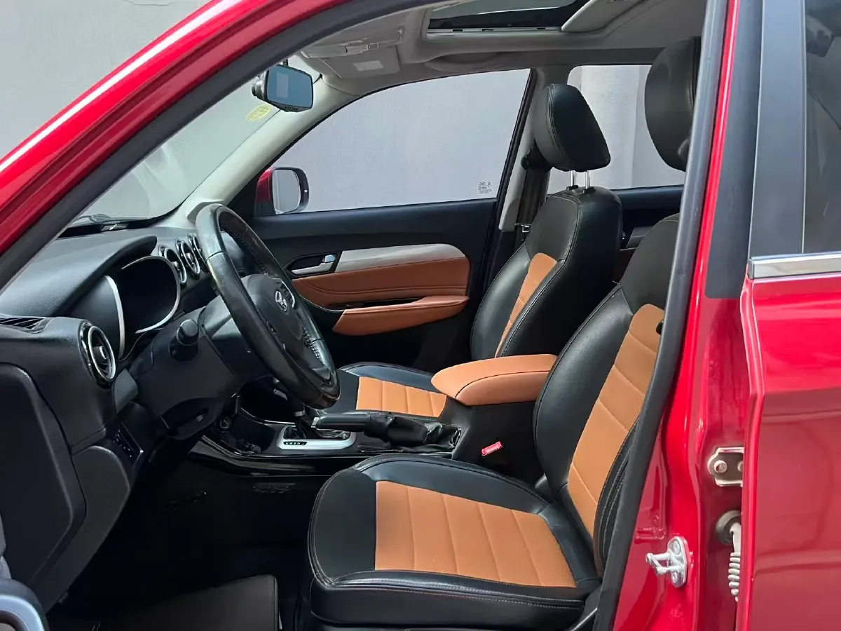 2017 KaiYi X3 1.6L 126HP L4 CVT,autocango,china used car exporter,china ev exporter,chinese used car exporter,chinese used ev exporter