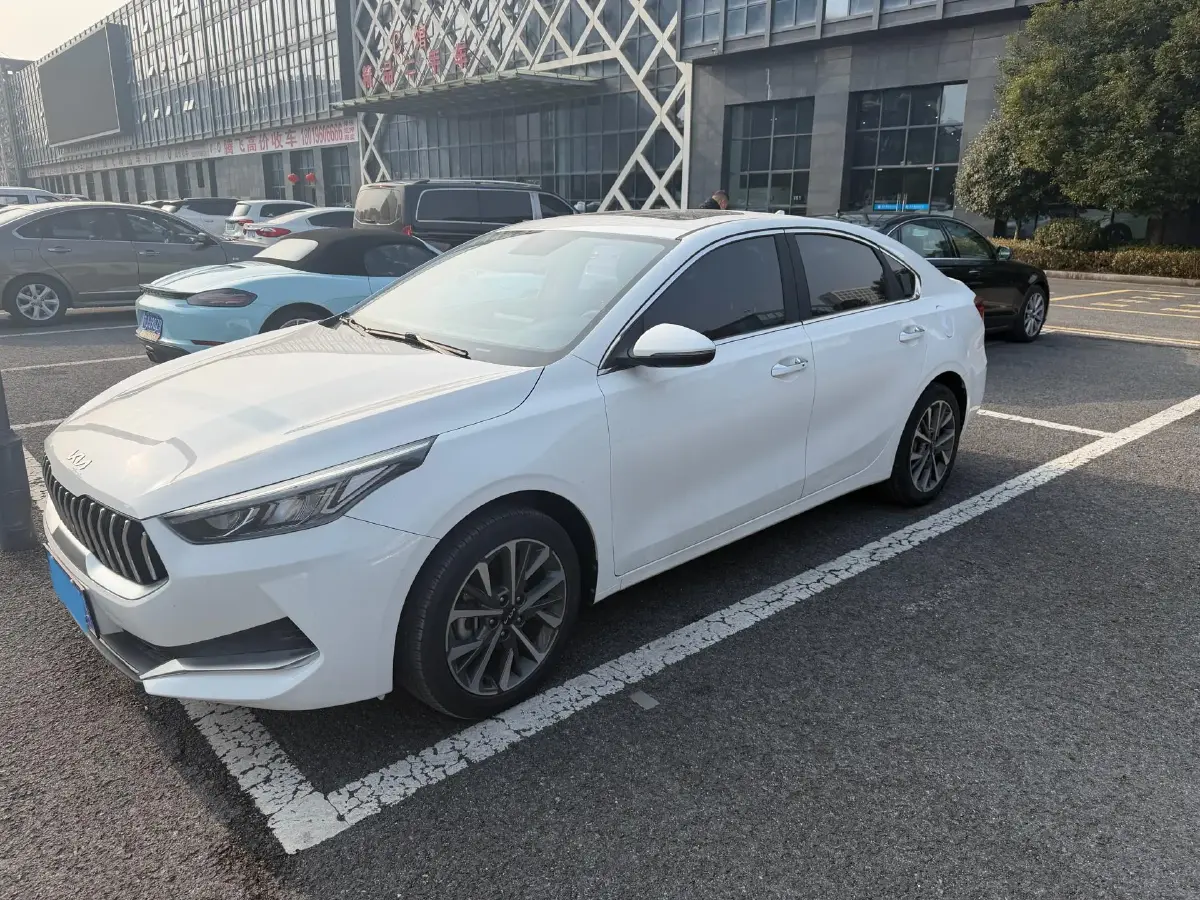 2021 Kia K3 1.5L 115HP L4 CVT