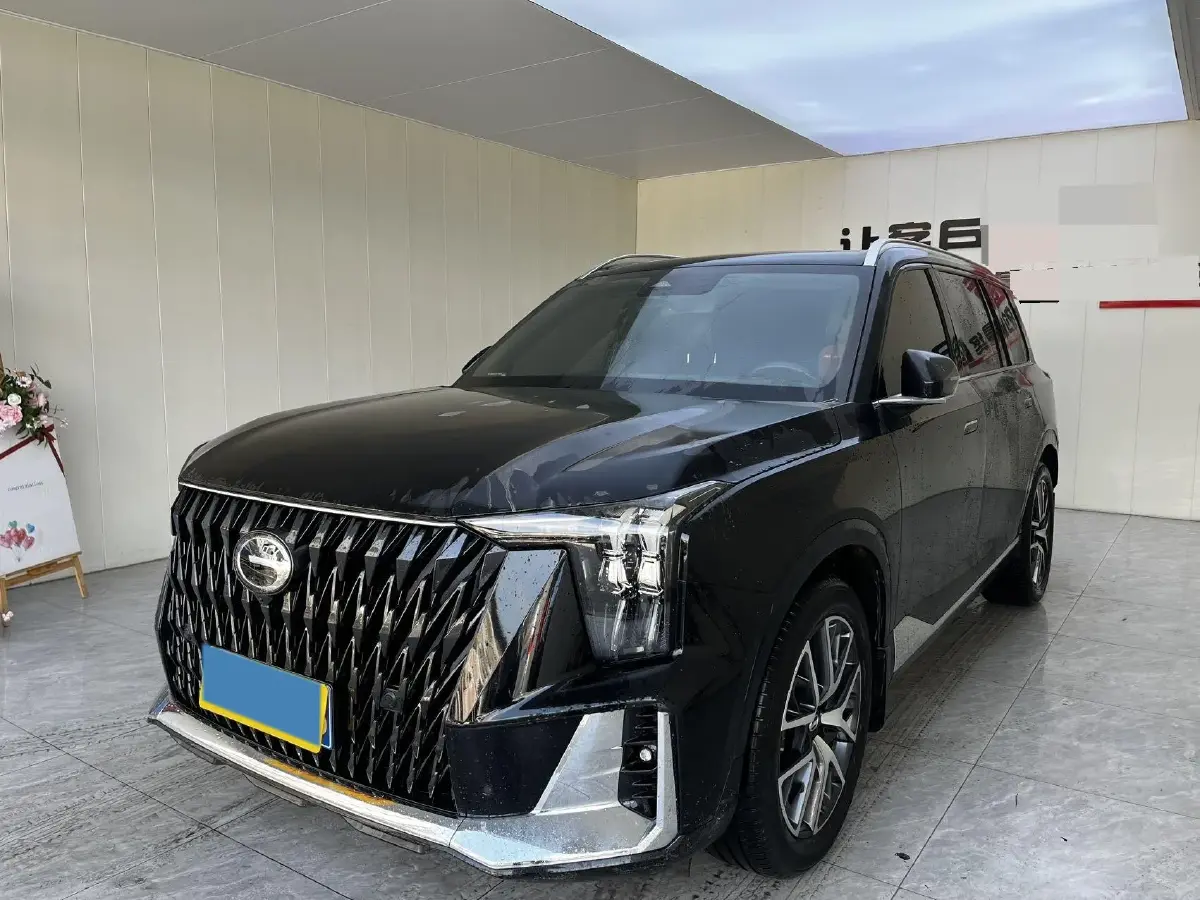 2022 GAC Trumpchi GS8 2.0T 190HP L4 E-CVT Hybrid