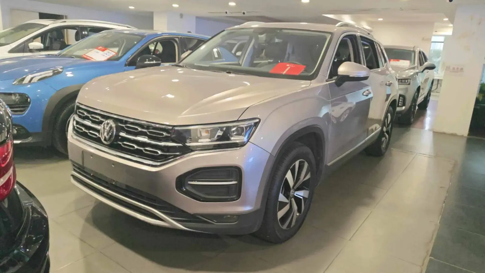 2019 Jeep Cherokee 2.0T 234HP L4 9AT