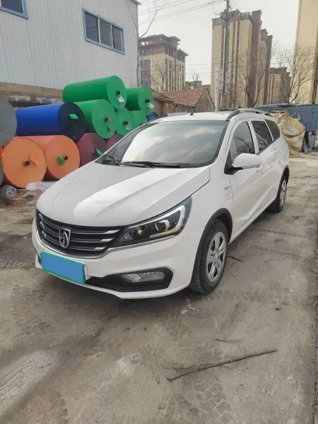 2017 BaoJun 310W 1.5L 112HP L4 6MT