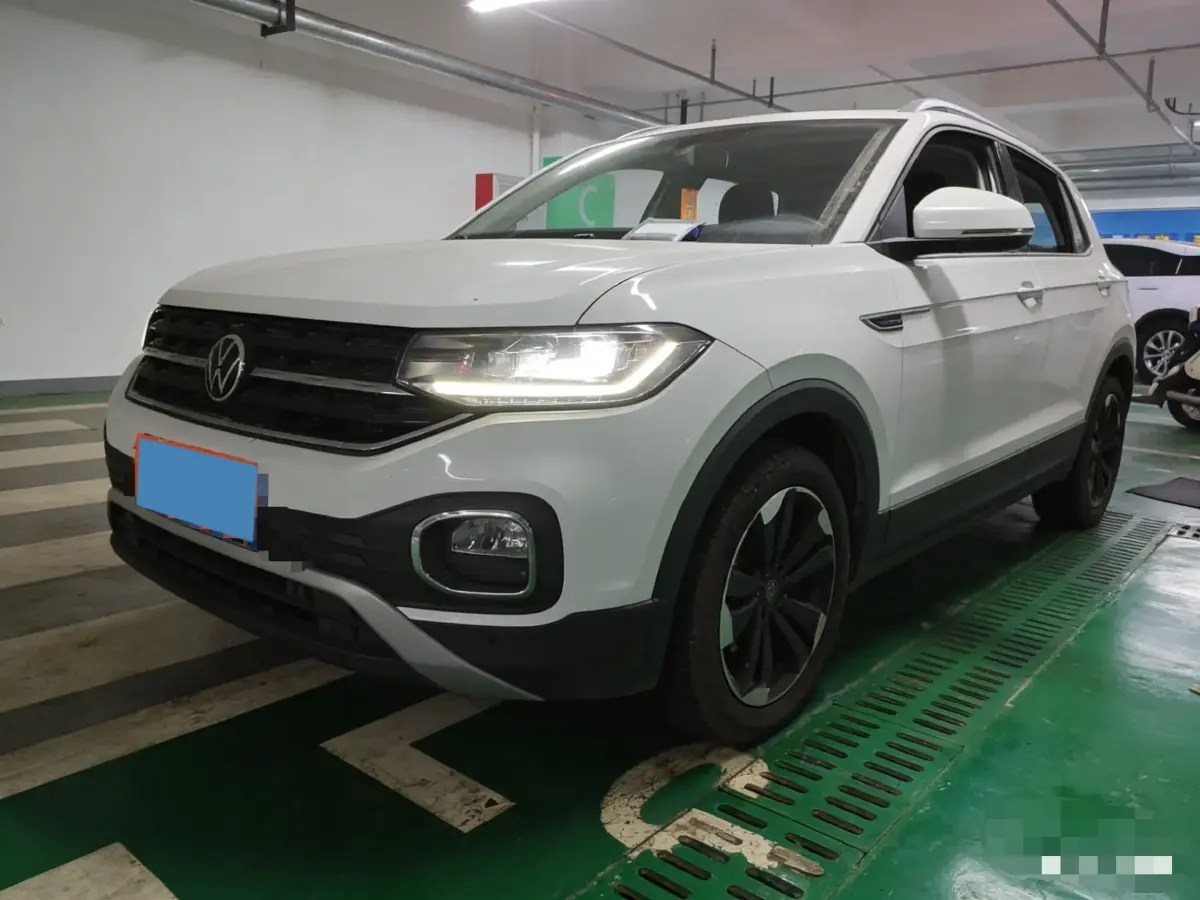 2023 Volkswagen Tacqua 1.2T 116HP L4 7DCT