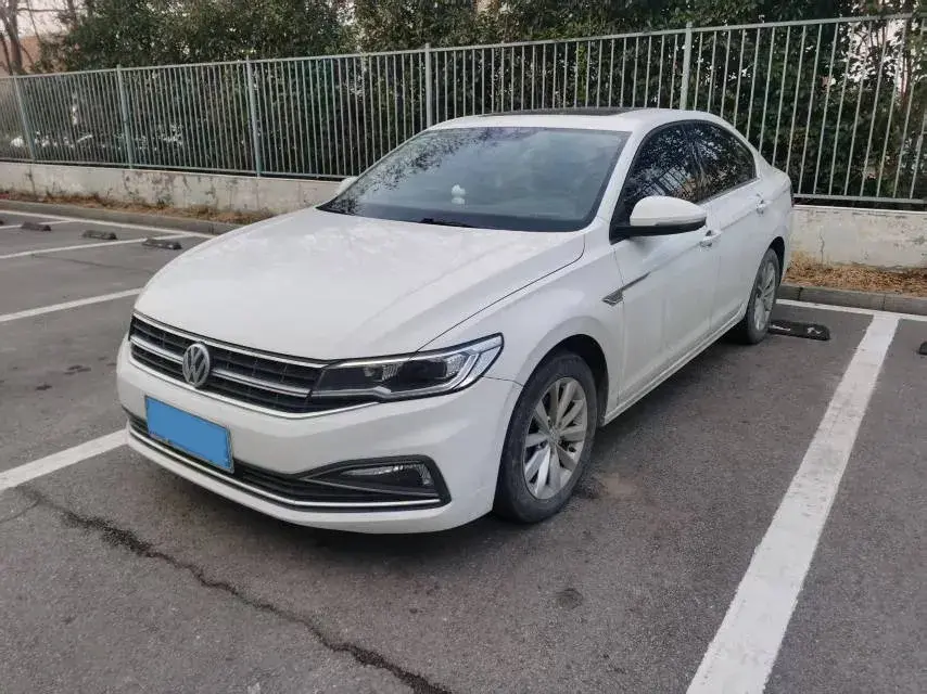 2020 Volkswagen Bora 1.5L 113HP L4 6AT