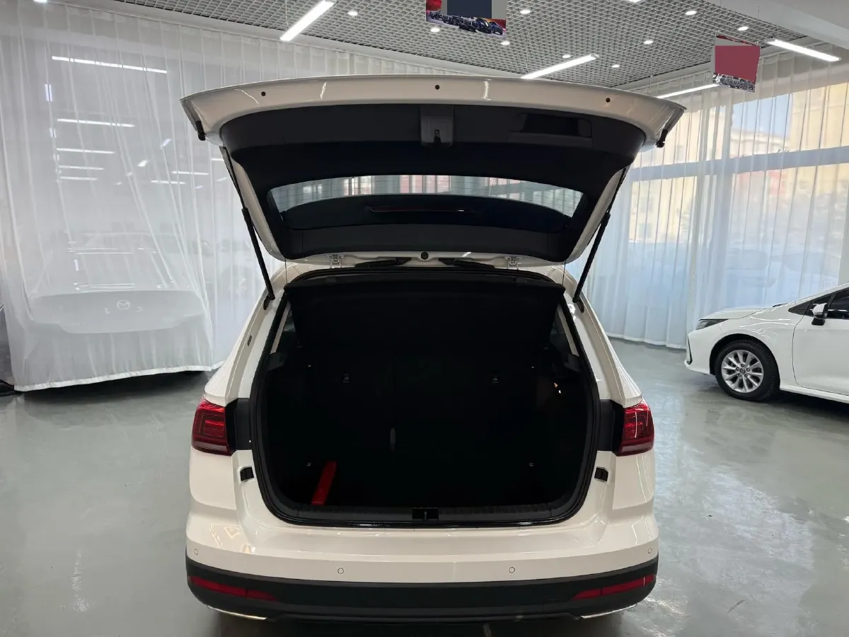 2021 Volkswagen Tharu 1.4T 150HP L4 7DCT,autocango,china used car exporter,china ev exporter,chinese used car exporter,chinese used ev exporter
