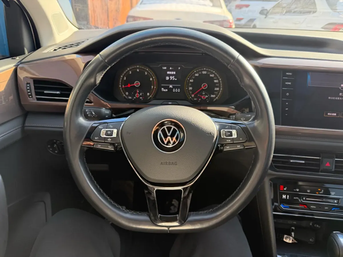 2021 Volkswagen Tharu 1.4T 150HP L4 7DCT,autocango,china used car exporter,china ev exporter,chinese used car exporter,chinese used ev exporter