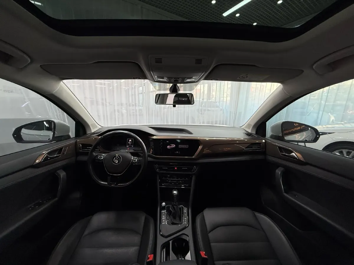 2021 Volkswagen Tharu 1.4T 150HP L4 7DCT,autocango,china used car exporter,china ev exporter,chinese used car exporter,chinese used ev exporter