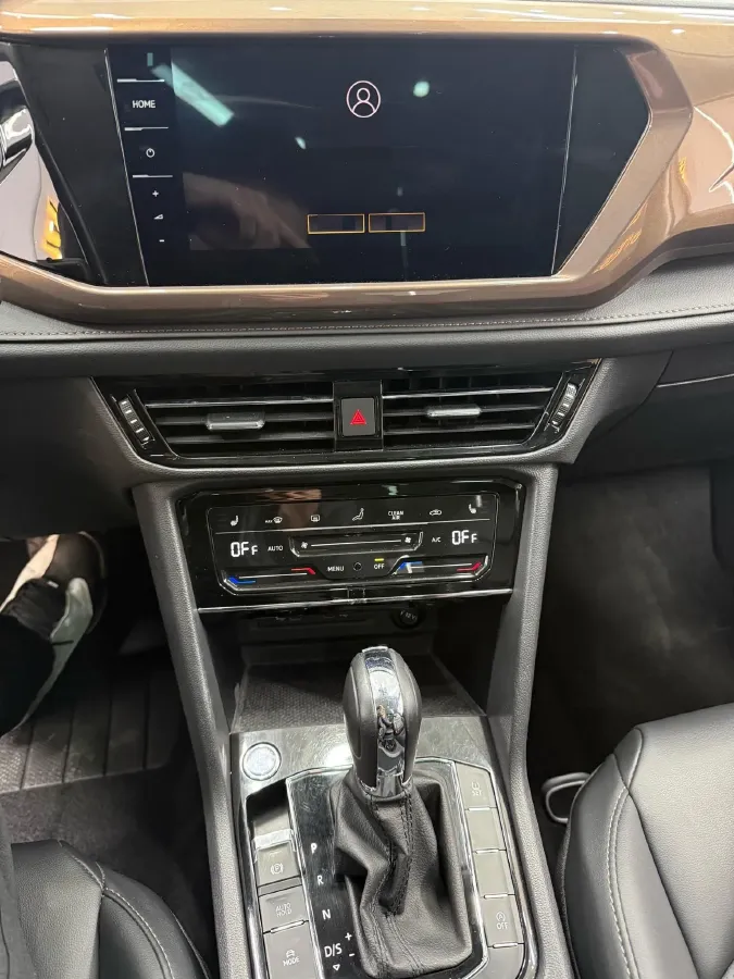 2021 Volkswagen Tharu 1.4T 150HP L4 7DCT,autocango,china used car exporter,china ev exporter,chinese used car exporter,chinese used ev exporter