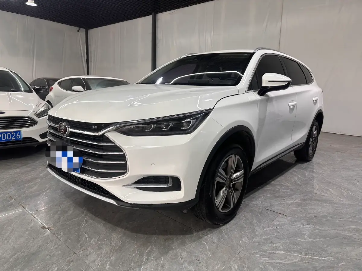 2018 BYD Tang 2.0T 205HP L4 6AT