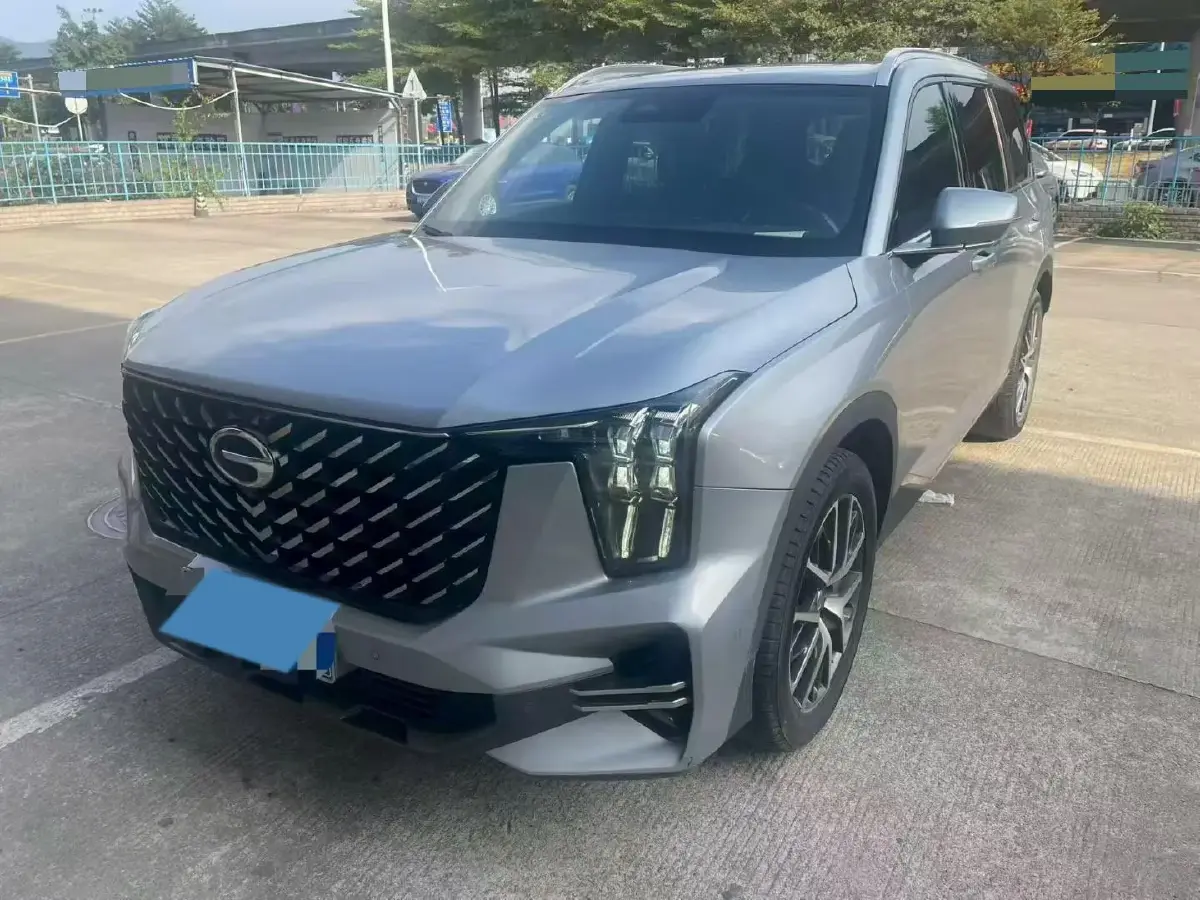 2022 GAC Trumpchi GS8 2.0T 252HP L4 8AT