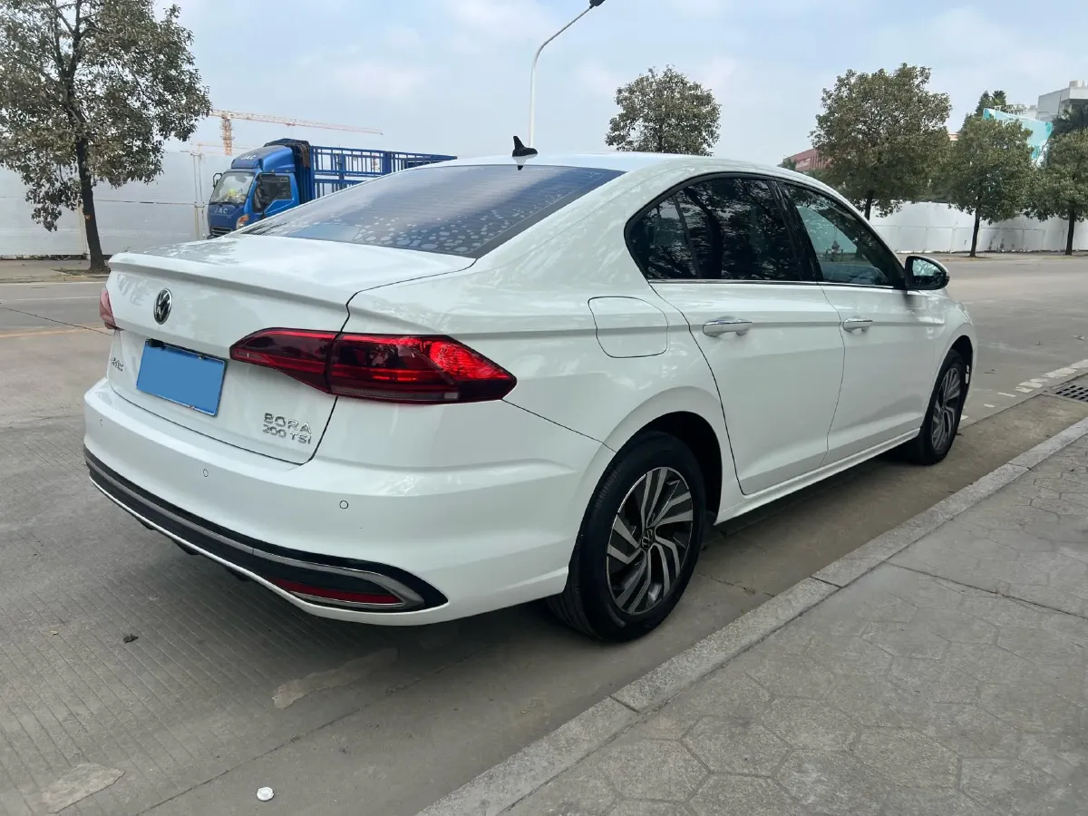 2023 Volkswagen Bora 1.2T 116HP L4 7DCT,autocango,china used car exporter,china ev exporter,chinese used car exporter,chinese used ev exporter