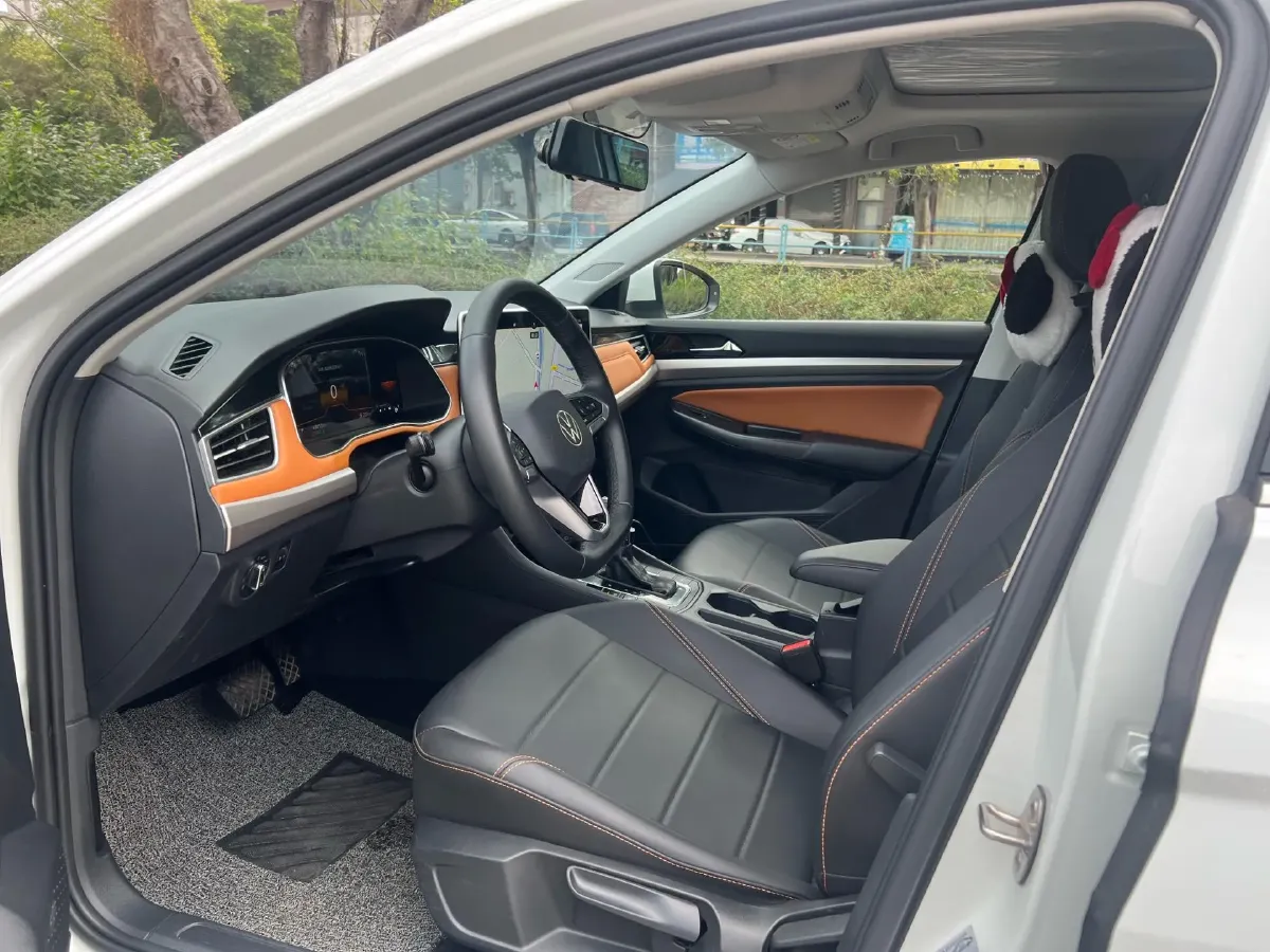 2023 Volkswagen Bora 1.2T 116HP L4 7DCT,autocango,china used car exporter,china ev exporter,chinese used car exporter,chinese used ev exporter