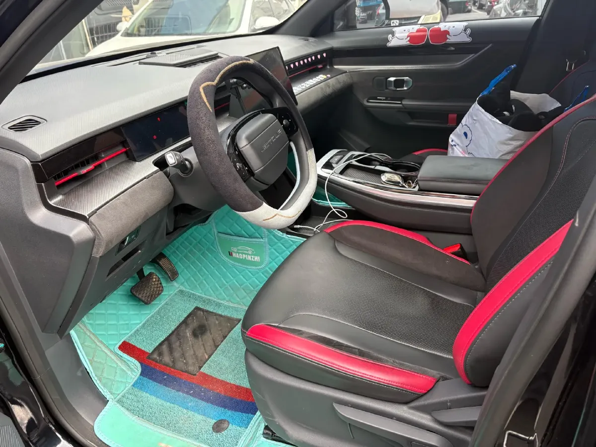 2022 Jetour DASHING 1.6T 197HP L4 7DCT,autocango,china used car exporter,china ev exporter,chinese used car exporter,chinese used ev exporter