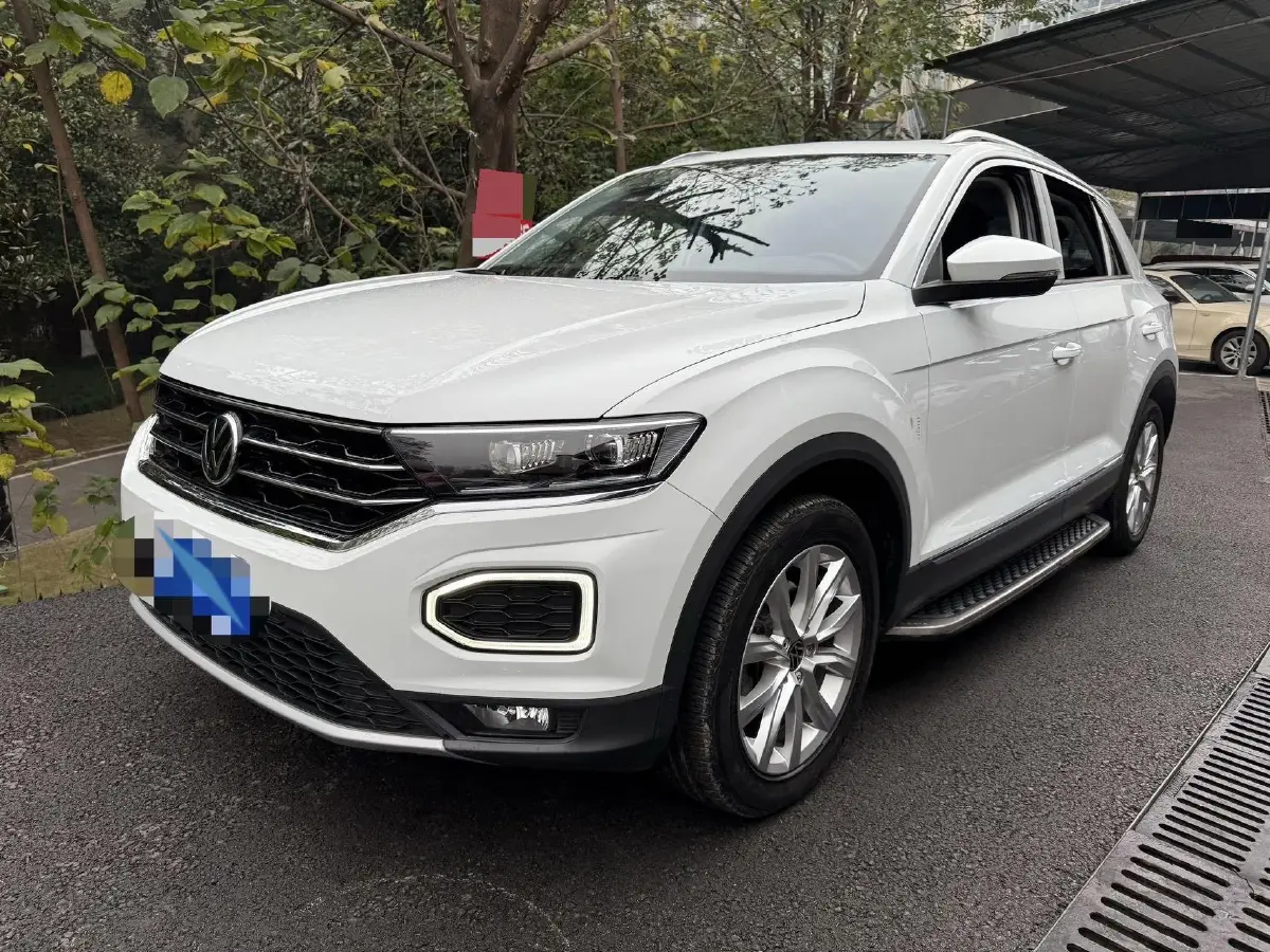 2021 Volkswagen T-Roc 1.4T 150HP L4 7DCT