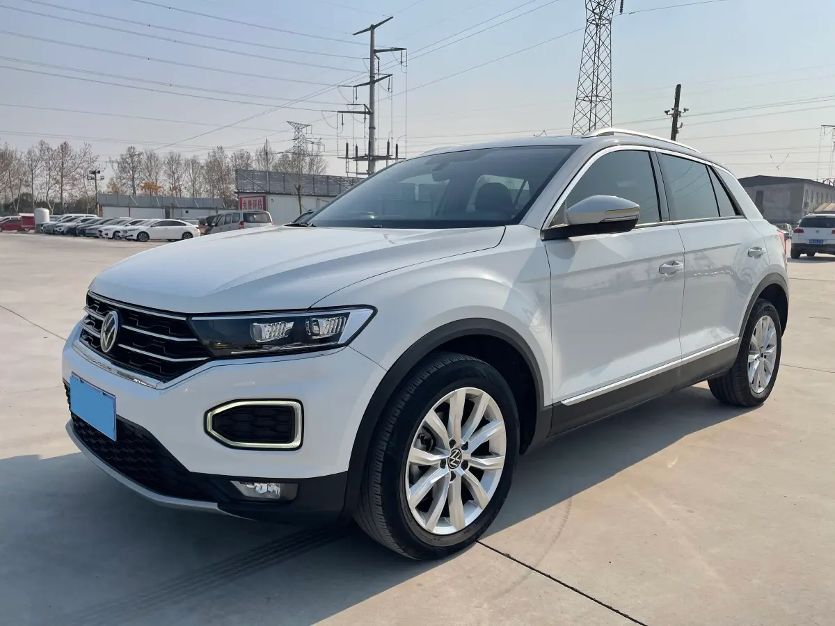 2022 Volkswagen T-Roc 1.4T 150HP L4 7DCT